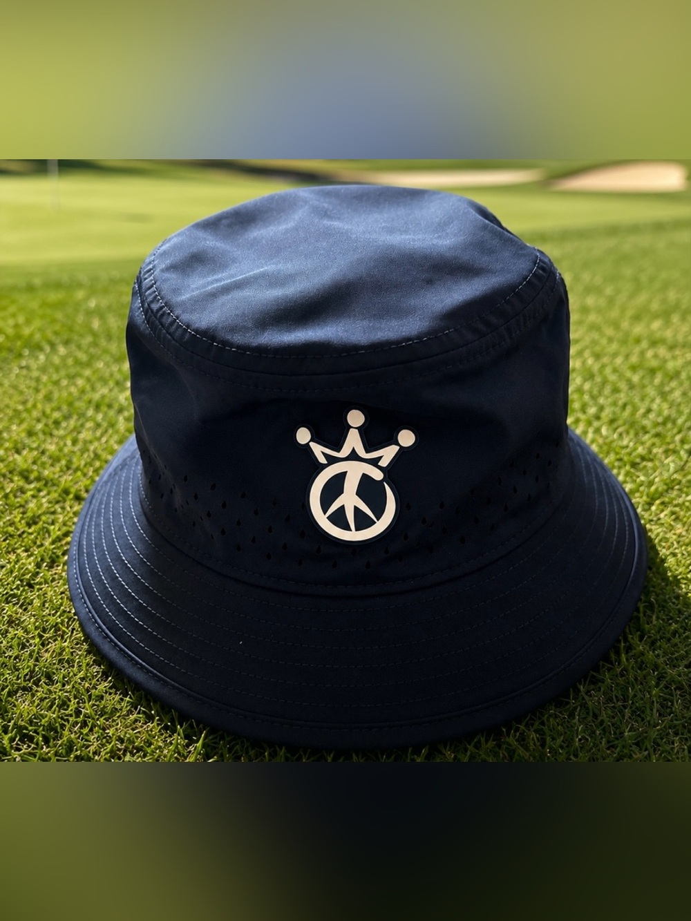 NWT Scotty Cameron Gallery MELIN PEACE CROWN CADDY BUCKET HAT Navy Hydro L Golf